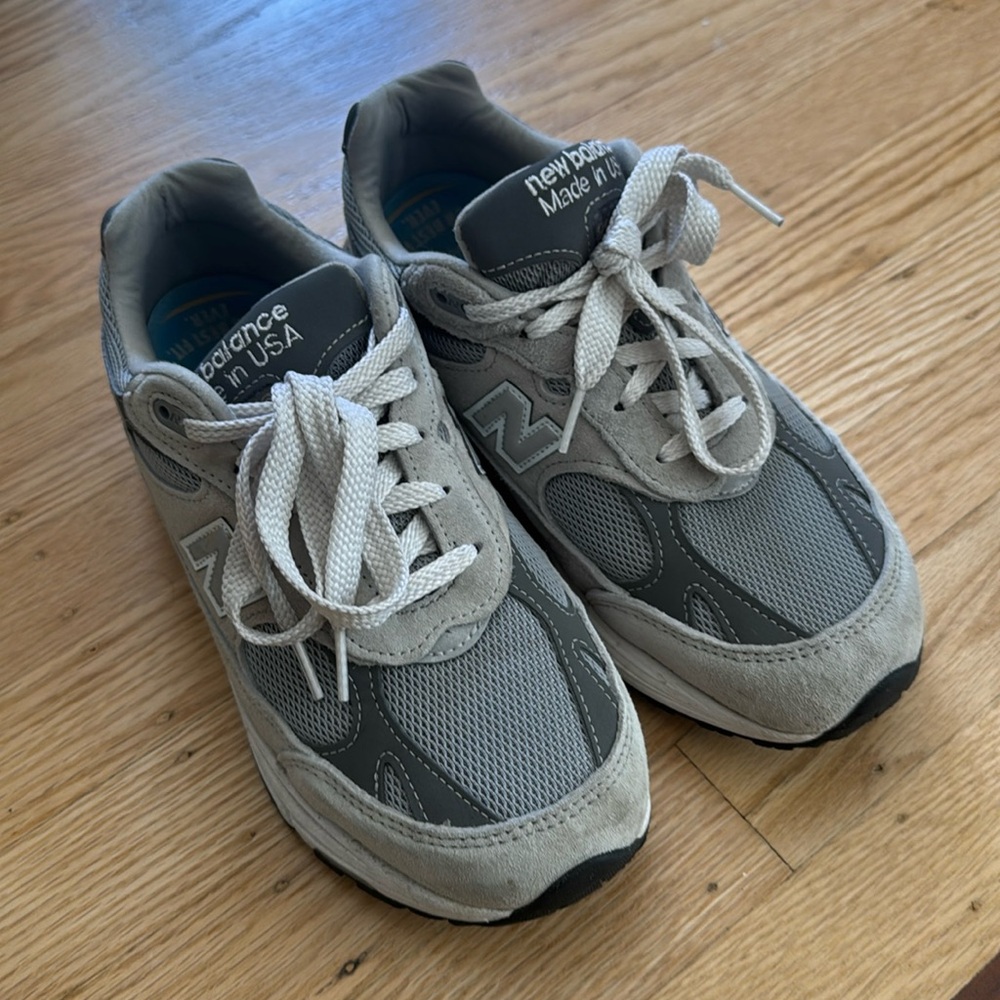 New Balance Made in USA 993 Core Women's WIDE 7.5 WR993GL - EUC